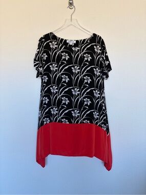 Elizabeth and James Black Floral Silk Shift Dress with Coral Red Hem | 4